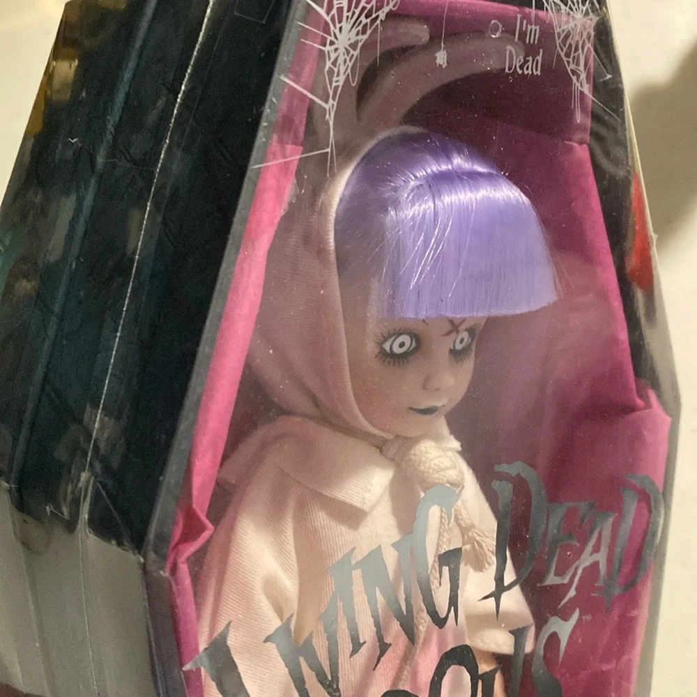 Living Dead Dolls Eggzorcist (13th Anniversary )